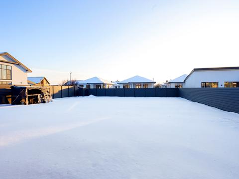 будинок за адресою Ялтинська вул., 1