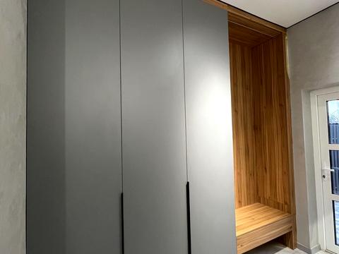 будинок за адресою Симоненка вул.