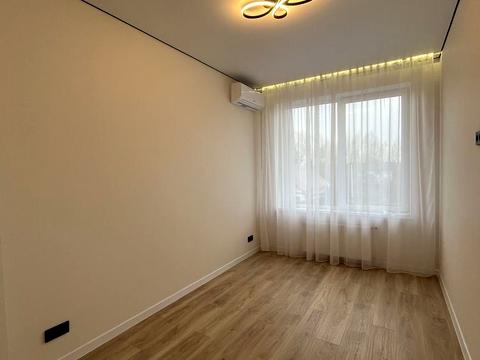 будинок за адресою Симоненка вул.