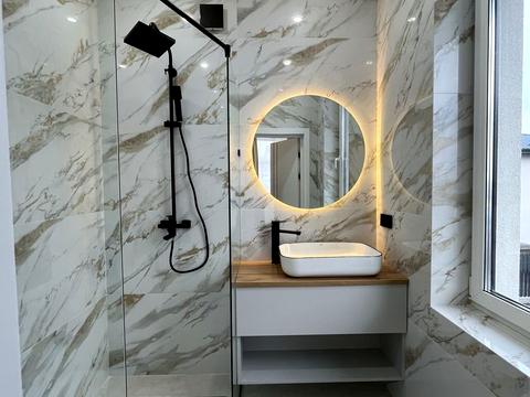 будинок за адресою Симоненка вул.