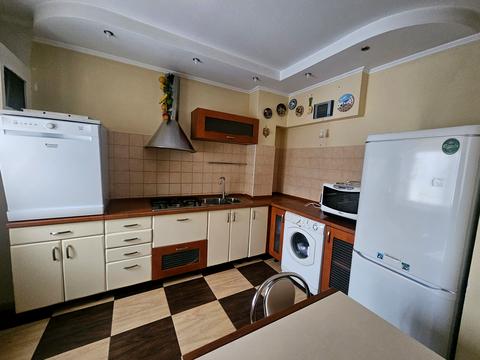 квартира за адресою Вишняківська вул., 8