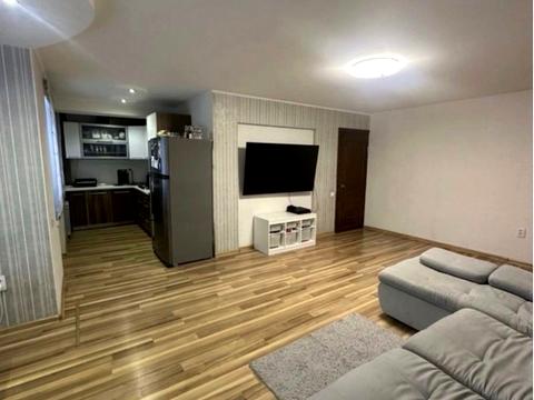 квартира за адресою Стадіонний проїзд, 21