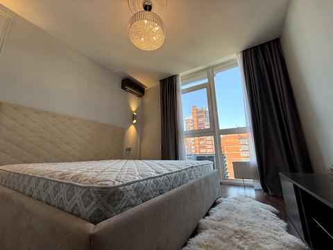 квартира за адресою Київ, Предславинська вул., 40