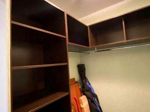 квартира за адресою Миколи Ушакова вул., 1-Д