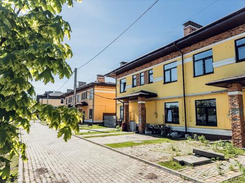 будинок за адресою Радгоспна