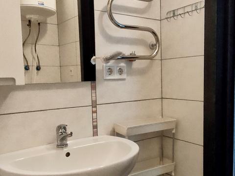 квартира за адресою Сім'ї Кульженків вул. (Петра Дегтяренка), 33