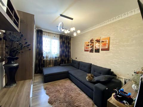 квартира за адресою Володимира Івасюка вул., 42