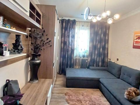 квартира за адресою Володимира Івасюка вул., 42