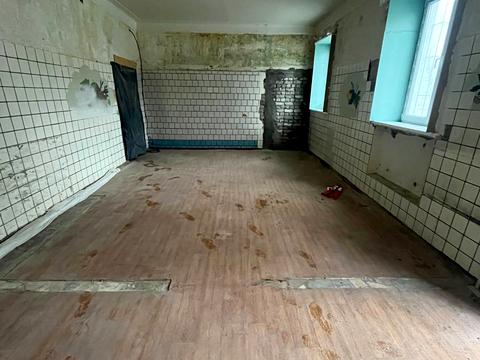 комерційна за адресою Семафорна вул., 14