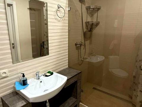 квартира за адресою Ревуцького вул., 54