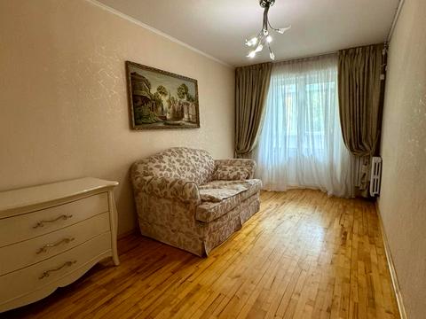 квартира за адресою Дніпро, Менахем-Мендл Шнеєрсона вул. (Мініна), 5