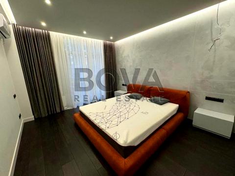 квартира за адресою Микільсько-Слобідська вул., 8