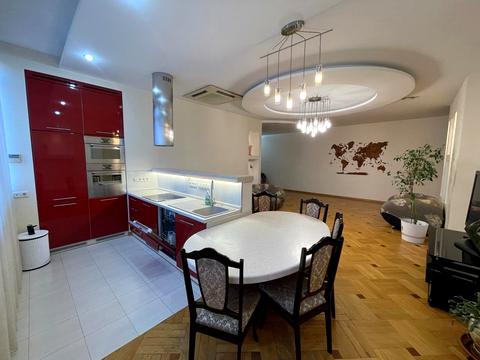 квартира по адресу Левка Лукʼяненка ул. (Василия Жуковского), 21-А