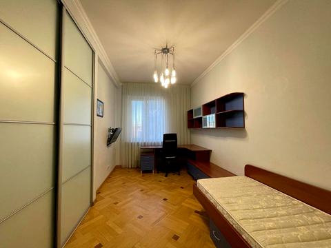 квартира по адресу Левка Лукʼяненка ул. (Василия Жуковского), 21-А