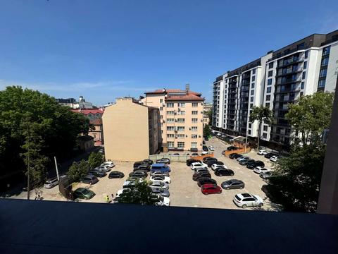 квартира за адресою Чорновола вул., (Будинок 1)