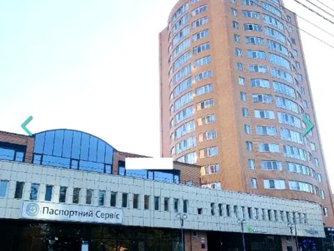 комерційна за адресою Павла Нірінберга вул. (Баумана), 10-А