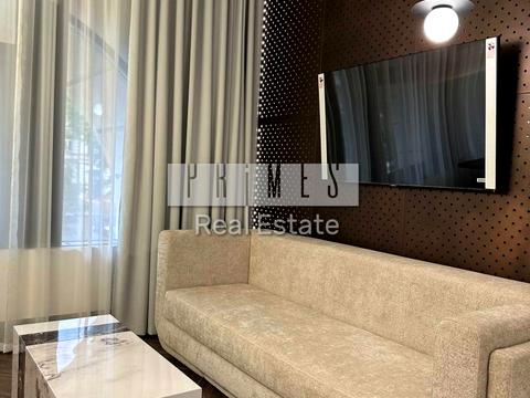 комерційна за адресою Бульварно-Кудрявська вул. (Воровського), 17