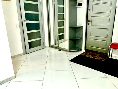 квартира за адресою Володимира Івасюка просп. (Героїв Сталінграду), 28