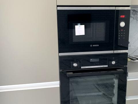 будинок за адресою Освіти