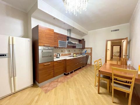 квартира за адресою Лесі Українки бульв., 7-Б