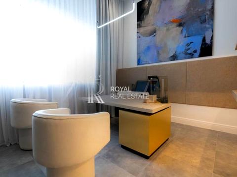 комерційна за адресою Київ, Богдана Хмельницького вул., 32