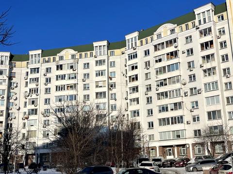 квартира за адресою Автозаводська вул., 99/4