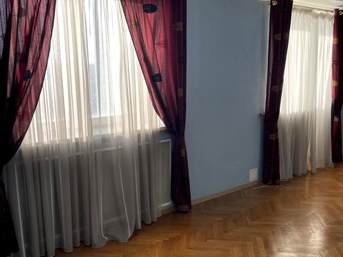 квартира за адресою Автозаводська вул., 99/4