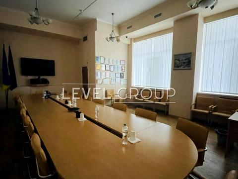 комерційна за адресою Берестейський просп. (Перемоги), 2