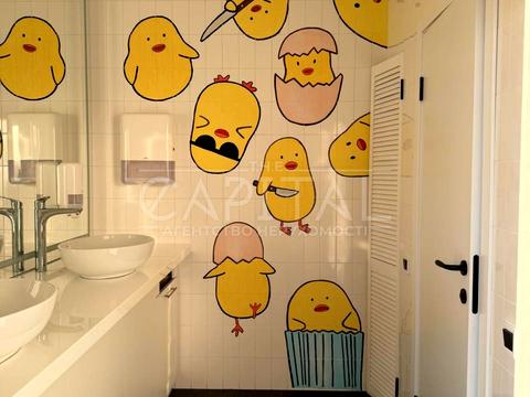 комерційна за адресою Саксаганського вул., 60-А