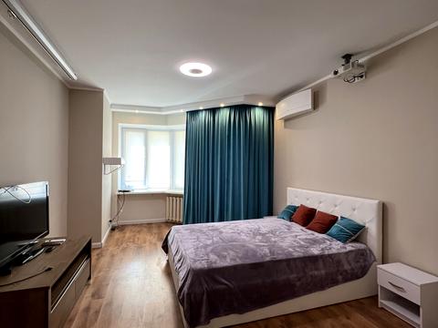 квартира за адресою Київ, Прилужна вул., 4/15