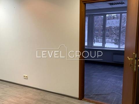 комерційна за адресою Миколи Василенка вул., 7