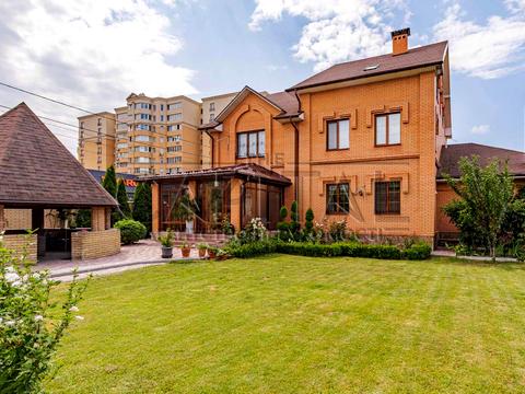 будинок за адресою Лесі Українки вул.