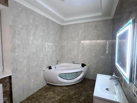 будинок за адресою Лесі Українки вул.