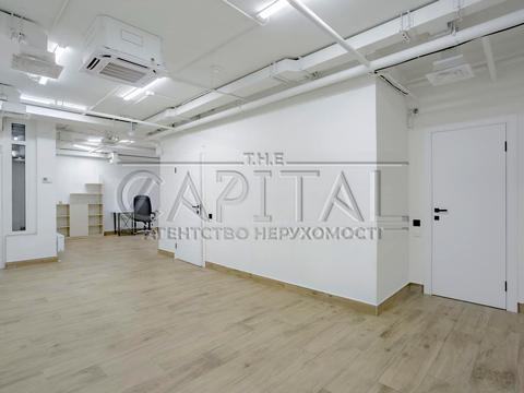 коммерческая по адресу Днепровская набережная ул., 18-А