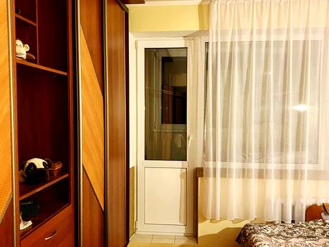 квартира за адресою Олександра Довженка вул., 3