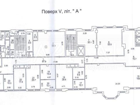 комерційна за адресою Володимирська вул., 38
