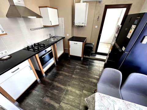 квартира по адресу Еврейская ул. (Бебеля), 2