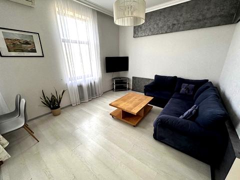 квартира по адресу Еврейская ул. (Бебеля), 2