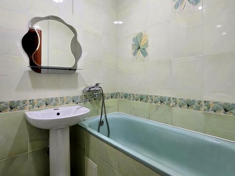 квартира за адресою набережна Лейтенанта Дніпрова вул., 54а