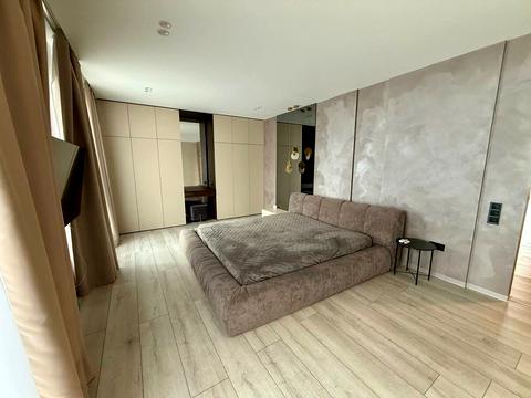 квартира по адресу Набережная Победы ул., 42