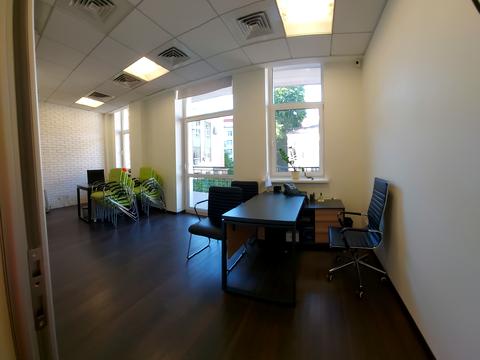 коммерческая по адресу провулок Рильський, 6