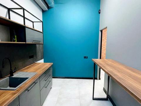 коммерческая по адресу Болсуновская ул. (Сергея Струтинского), 4