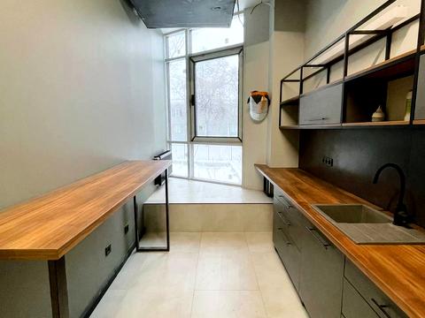 коммерческая по адресу Болсуновская ул. (Сергея Струтинского), 4