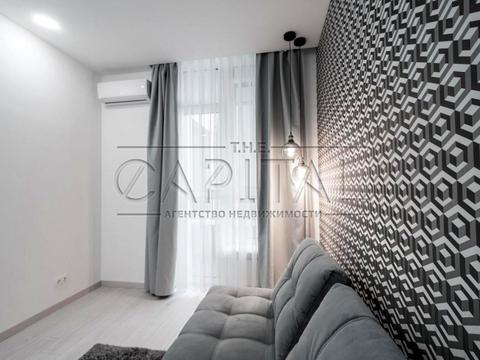 квартира за адресою Джона Маккейна вул. (Івана Кудрі), 26