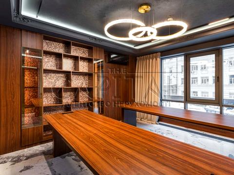 коммерческая по адресу Лютеранская ул., 14в