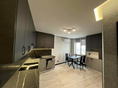 квартира по адресу Незалежності просп., (Будинок 1)