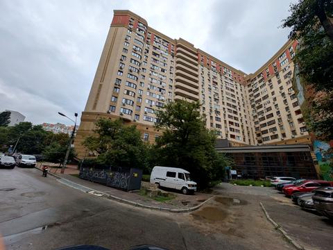 комерційна за адресою Київ, Золотоустівська вул., 23б