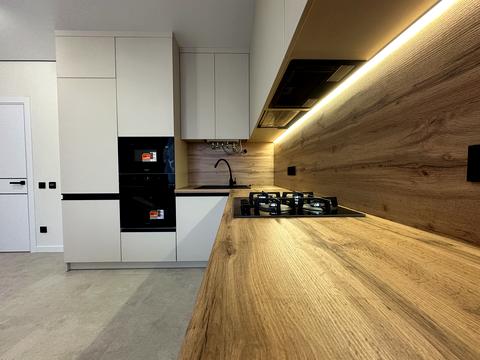 квартира за адресою Миколи Сингаївського вул. (Ново-Оскольська), 2-Б/4