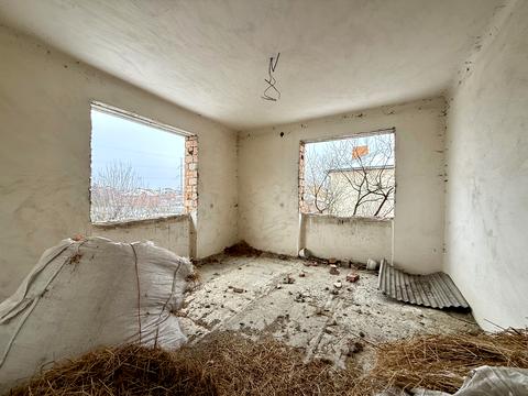 будинок за адресою Романа Шухевича вул., 30