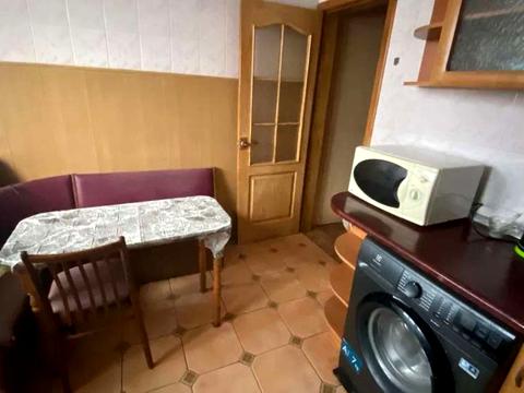 квартира за адресою Дмитра Павличка просп., 6-Б